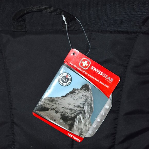NWT SwissGear New Yorker Messenger Bag - Picture 7 of 9